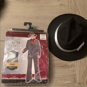 GANGSTER COSTUME + HAT